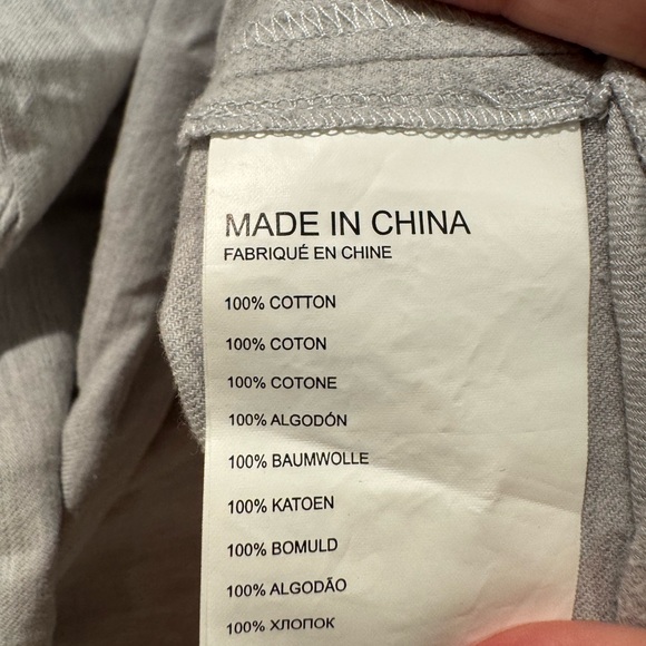 Club Monaco Off the Shoulder blouse - Picture 4 of 7